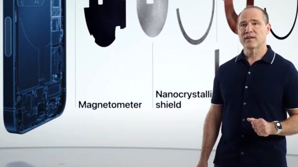 apple etkinliginde gordugumuz turk deniz teoman kimdir gururumuz