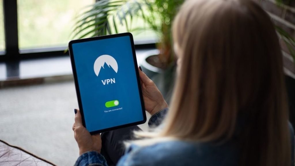VPN Kullanmak İnternet Hızını Düşürür mü? VPN ve Hız İlişkisi! 1 vpn kullanmak internet hizini dusurur mu vpn ve hiz iliskisi